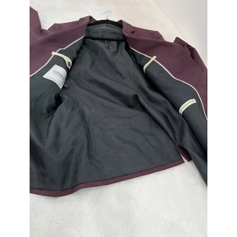 Topman stride through